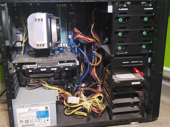 Počítač i5-3570K,gtx 1050Ti + Monitor Philips - 7