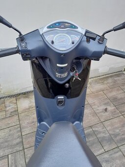 Honda SH 125i, 2006, moc pěkný stav - 7