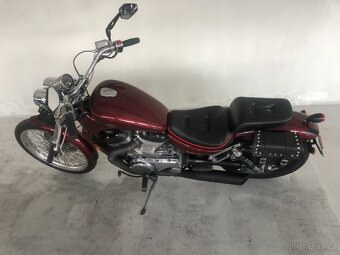 Suzuki VS 750 Intruder - 7