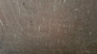 Stare skrine, stul a zidle - 7