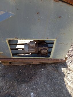 Příjmový koš a pytlovací váha na brambory - 7