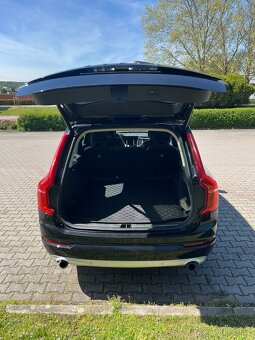 Volvo XC90 D5 2.0 AWD 173kW - 7
