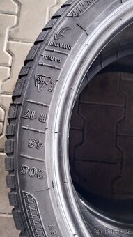 Prodám 2 x pneu Kleber 205/45/17 - 7