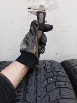 4x Nokian WR A4 225/50 R17 94V (Dot 4119) zimní - 7