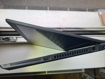 Lenovo T490 i5-8365U/16GB/512GB/W11Pro/Wi-Fi 5/65W - 7