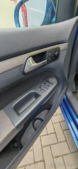 Vw Touran 2.0 benzín/CNG - 7