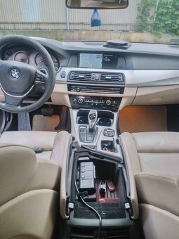 🚘 BMW 5 Touring F11 – bohatá výbava, velmi dobrý stav - 7