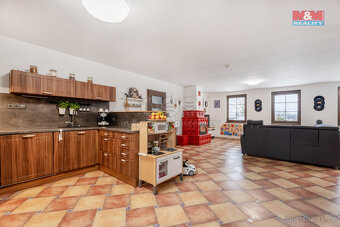 Prodej rodinného domu, 182 m², Žežice - 7