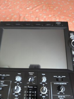 Pioneer XDJ RX3 - 7