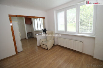 Pěkný udržovaný byt 2+1 v prvním patře cihlového domu v Haba - 7