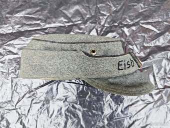 Vojenské čepice - 7