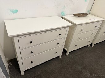 Krásná bílá 3-šuplíková komoda IKEA HEMNES č.2 - 7