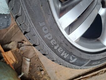 Kola 215/50 R17 kia dacia duster 114,3 - 7