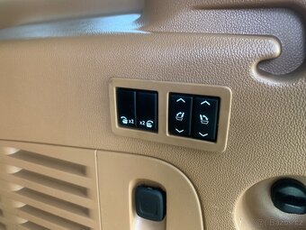 Cadillac Escalade 6.2Long V8 Platinum 8 mist EU verze - 7