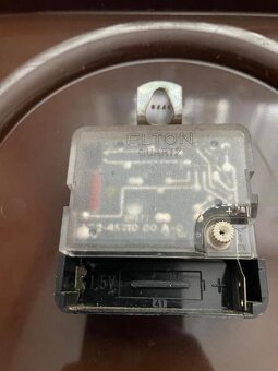 Retro hodiny prim - 7