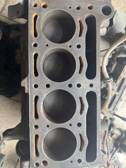 Fiat 600 D Motor - 7