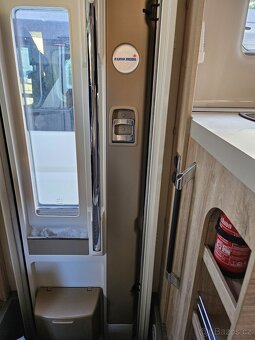 EURA MOBIL Integra line 650 HS - 7