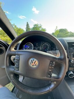 Volkswagen Touareg - 7