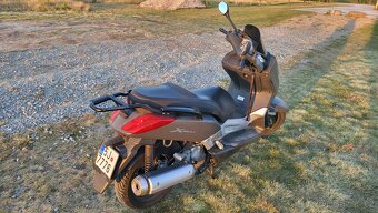 Yamaha xmax 125 - 7