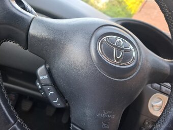 Toyota Yaris 1.0i 48kW 2005 klima servo nová STK ❗️❗️ - 7
