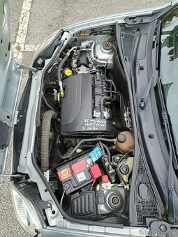 Renault Kangoo 1.2i - 7