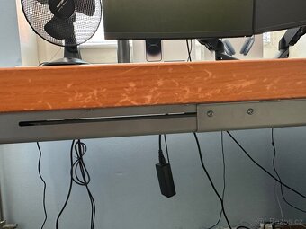 Kancelářský/herní polohovací stůl - 7