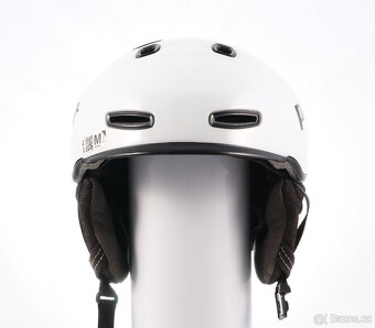 Použita lyžařská/snowboardová helma PRET +ONE - 7