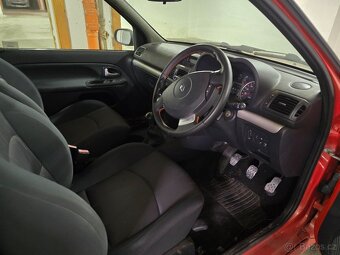 Clio RS (182) Cup velmi dobrý stav - pravostranné - 7