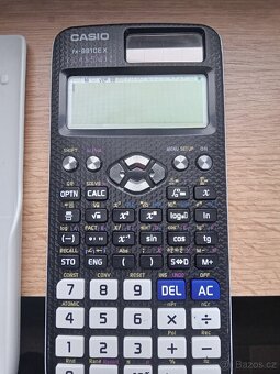 Kalkulačka Casio - 7