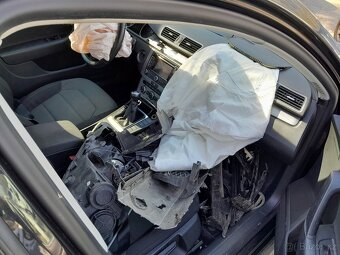 Volkswagen Passat 1,6 TDi 105 - 7