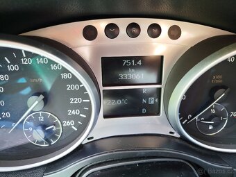 Mercedes - Benz ML 500 - 7