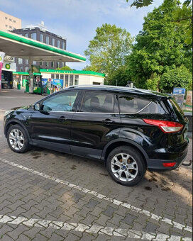 Ford Kuga 2.0 TDCi 4WD 4x4 Titanium - 7