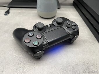 PS4 Pro v krásném stavu 1TB+1TB a hry (PlayStation 4) - 7