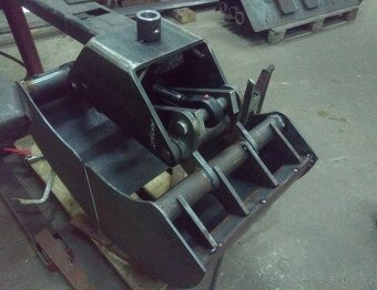 Přechodová deska , redukce upínačů - 7