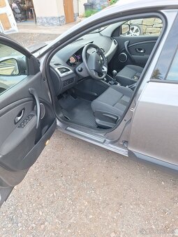 Renault Megane 1,4 TCe 96kW najeto 95 500 km - 7