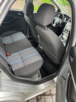 Ford focus 1.6 85kw 2008 - 7