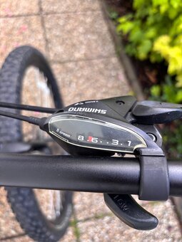 Prodám horské kolo Specialized Pitch (2019), velikost S - 7