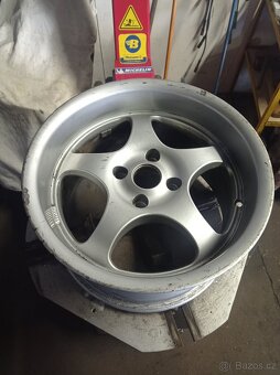 ALU 16 x 9 - 7