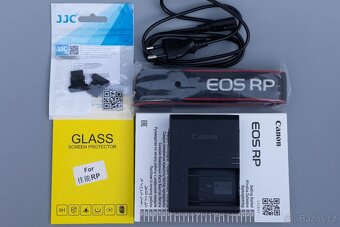 NOVÝ full frame CSC fotoaparát Canon RP + příslušenství - 7