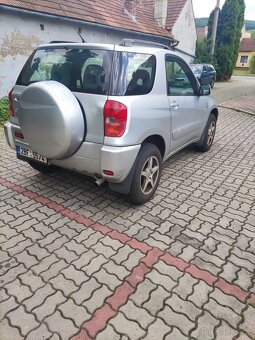 Toyota rav4 2.0D 85kw 4x4r.v 2004 - 7