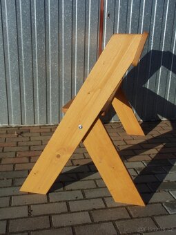 Dřevěná lavička - 7