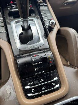 Porsche Cayenne 3.0 V6 Hybrid, 4x4 - splátky bez registru - 7