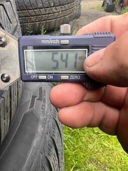 Prodám alu kola audi 225/55 r 17 - 7