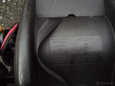 Prodám dětskou autosedačku pro děti 0-13Kg - 7