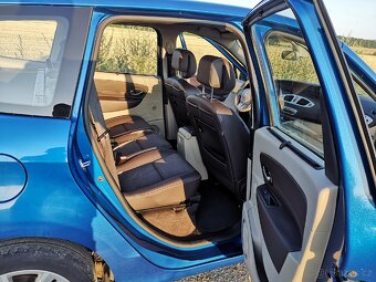 Renault Grand Scenic 1.9dci - 7