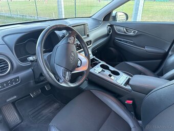 Hyundai Kona Electric 64 kWh 150 kw PREMIUM, Záruka, 3f - 7