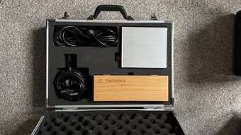 SE Electronics Z5600a II lampový mikrofon se stojanem - 7