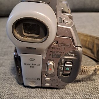 Video kamera Sony - 7