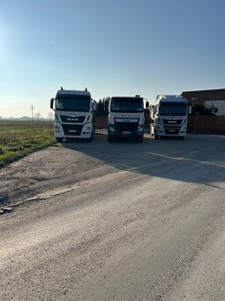 DAF CF 8x4 Sklápač S3 02/2016 ROCKINGER ZÁVES - 7