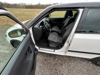 Prodám Škoda Fabia II 1,2 monte carlo - 7